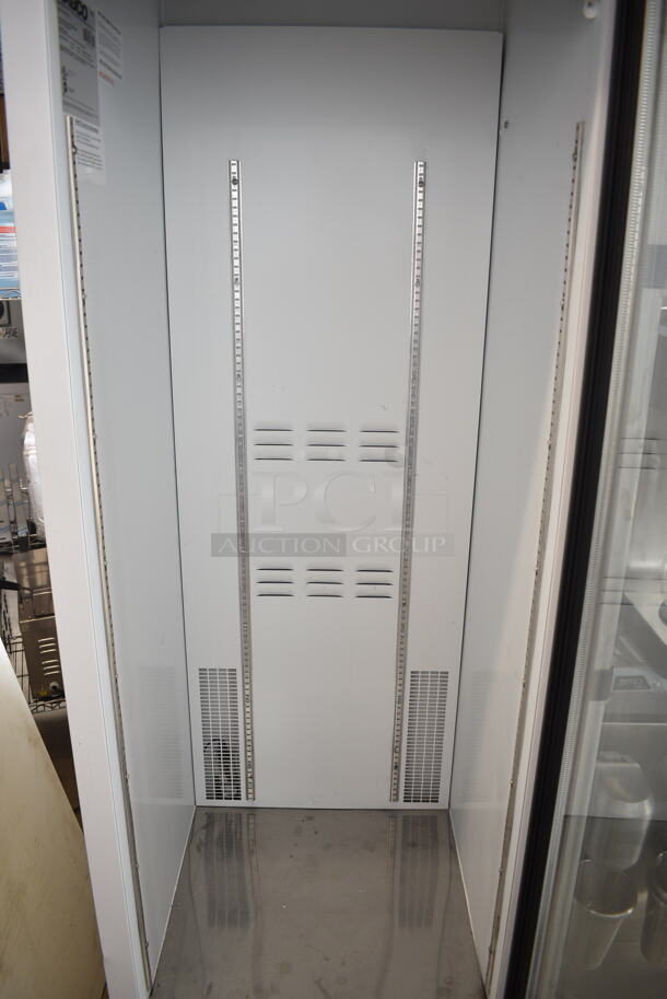 Habco SE18 Metal Commercial Single Door Reach In Cooler Merchandiser. 115 Volts, 1 Phase. Tested and Working! - Image 2 of 3