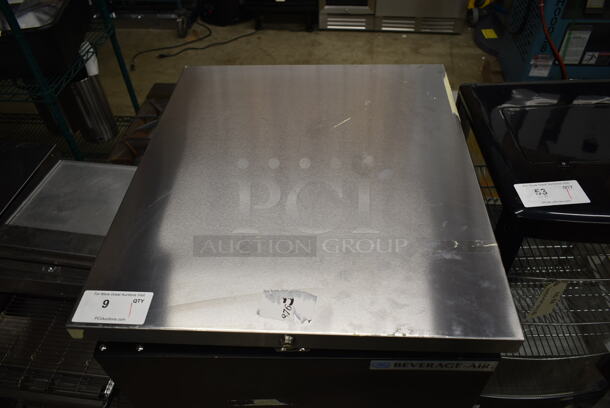 BRAND NEW SCRATCH AND DENT! Beverage Air BB24HC-1-B Stainless Steel Commercial Black Counter Height Solid Door Back Bar Refrigerator on Commercial Casters. 120 Volts, 1 Phase. Tested and Working! - Image 3 of 7
