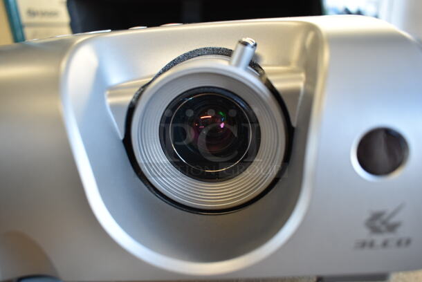 Epson EMP-X3 Projector in Bag. 100-240 Volts, 1 Phase.  - Image 5 of 10