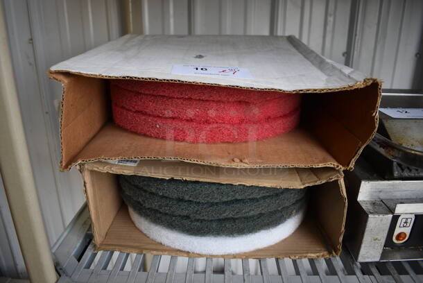 ALL ONE MONEY! Lot of 7 Round Floor Cleaning Pads! Includes 13x13x1
