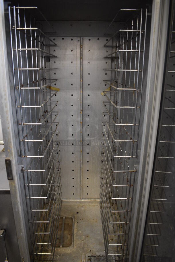 Metro CM2000 Metal Commercial Flavor View Heated Cabinet on Commercial Casters. 24x31x70. Tested and Working! - Image 3 of 5