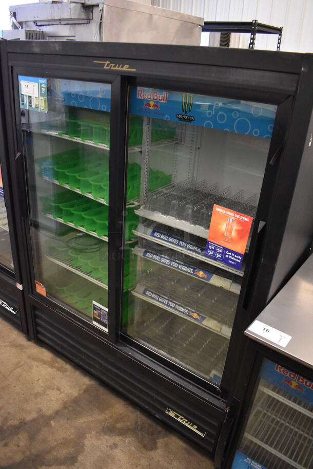 2013 True GDM-41SL-60-LD Metal Commercial 2 Door Cooler Merchandiser w/ Poly Coated Racks. 115 Volts, 1 Phase. 47x21x60. Tested and Working! - Image 5 of 5