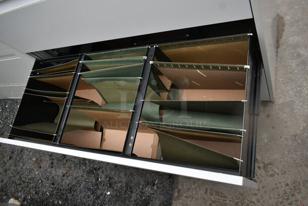 Metal 4 Drawer and 1 Cabinet Filing Cabinet. - Image 5 of 6