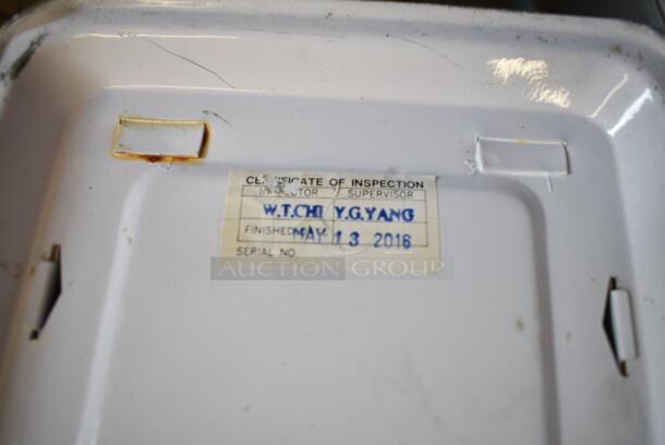 2 Metal Countertop Scale Including Detecto. 2 Times Your Bid! - Image 5 of 5