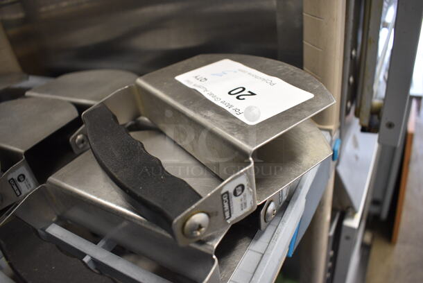 3 Nemco Model SMC100 Stainless Steel Rocking Salad Cutter Tosser. 6.5x1.5x6.5. 3 Times Your Bid! - Image 2 of 4
