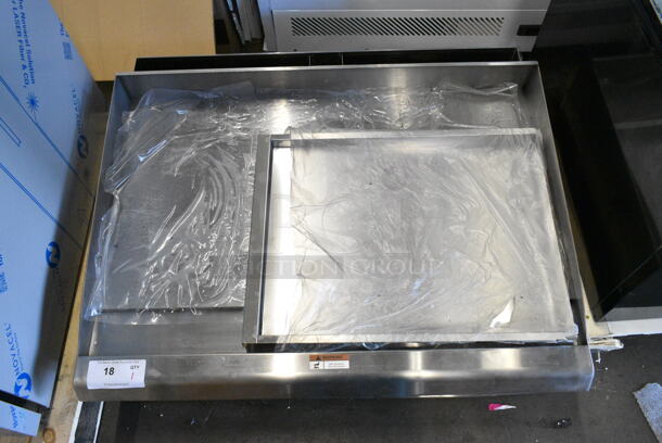 BRAND NEW SCRATCH AND DENT! Cooking Performance Group CPG 351GTCPG36NL Natural Gas Countertop Griddle with Flame Failure Protection and Thermostatic Controls - 90,000 BTU - Image 5 of 7