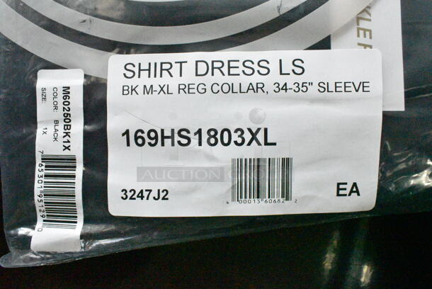 2 BRAND NEW SCRATCH AND DENT! Items Including 169HS1803XL Henry Segal Men's Customizable Black Long Sleeve Dress Shirt - XL and 511P31 San Jamar P31 Neoprene Black One Size Fits Most 31" Shoulder-Length Gloves with Cotton Lining. 2 Times Your Bid!  - Image 5 of 7