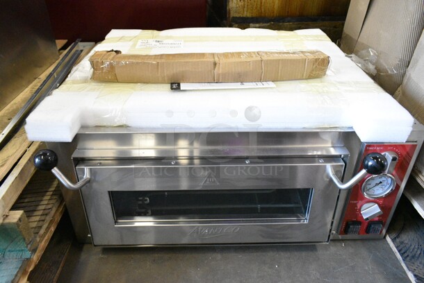BRAND NEW SCRATCH AND DENT! Avantco 177DPO18S Stainless Steel Commercial Countertop Single Deck Countertop Pizza/Bakery Oven. 120 Volts, 1 Phase. Tested and Working! - Image 2 of 7