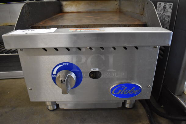 Globe Stainless Steel Commercial Countertop Natural Gas Powered Flat Top Griddle. 15x29x13 - Image 6 of 6