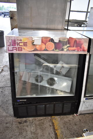Master-Bilt FIP-40 Metal Commercial Floor Style Deli Display Case Merchandiser. 208-230 Volts, 1 Phase.  Tested and Does Not Power On