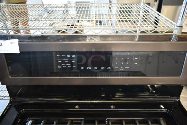 KitchenAid KFGG500EBS2 Metal Natural Gas Powered 4 Burner Range w/ Oven.  - Image 4 of 7