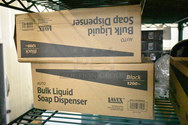 5 BRAND NEW IN BOX! Lavex 66AL12ALQBKBLK 40 fl. oz. (1,200 mL) Black Automatic Liquid Soap / Sanitizer Dispenser. 5 Times Your Bid!  - Image 4 of 5