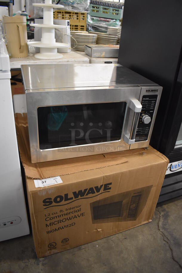 BRAND NEW IN BOX! 2022 Solwave 180MW112D Stainless Steel Commercial Countertop Microwave Oven. 120 Volts, 1 Phase. 22x18x13.5 - Image 3 of 6