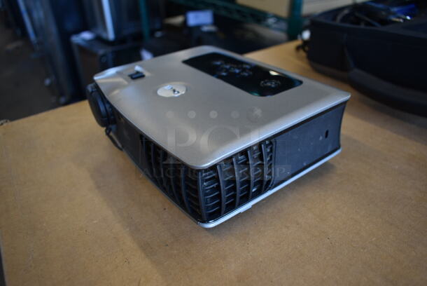 Dell 3400MP DLP Front Projector in Bag. 100-240 Volts, 1 Phase.  - Image 6 of 12