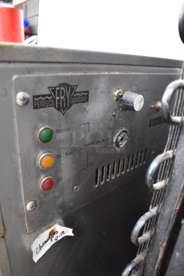Perfect Fry Company Stainless Steel Commercial Countertop Electric Powered Ventless Fryer. 20x15x23 - Image 6 of 6