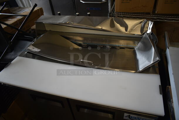 BRAND NEW SCRATCH AND DENT! 2023 Avantco 178APT48HC Stainless Steel Commercial Sandwich Salad Prep Table Bain Marie Mega Top on Commercial Casters. 115 Volts, 1 Phase. Tested and Working! - Image 3 of 9