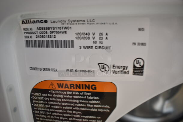 BRAND NEW SCRATCH AND DENT! Speed Queen DF7004WE 7 cu. ft. 27" Front Load Electric Dryer with Front Control, Pet Plus, and Steam - Free Use - Image 7 of 7