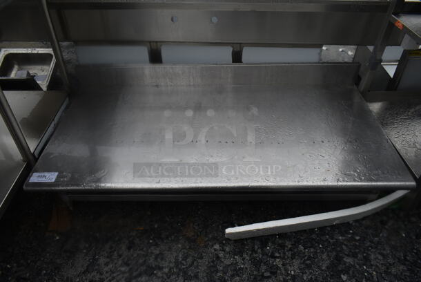 Stainless Steel Equipment Stand w/ Metal Under Shelf.  - Image 1 of 3