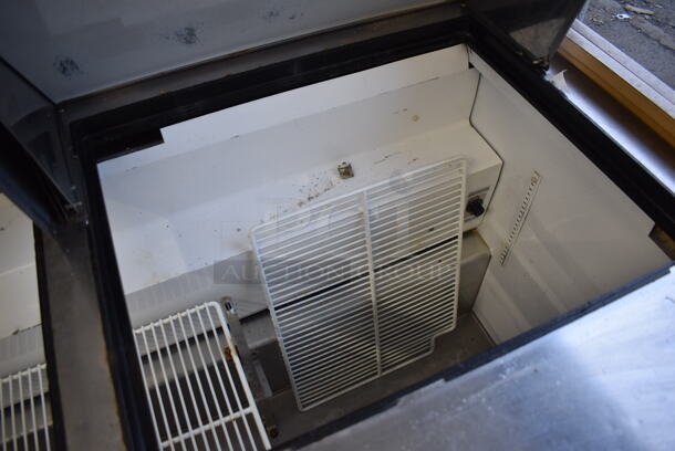 2013 True TSSU-72-30M-B-ST Stainless Steel Commercial Sandwich Salad Prep Table Bain Marie Mega Top on Commercial Casters. Missing Door. 115 Volts, 1 Phase. 72x35x44. Tested and Powers On But Does Not Get Cold - Image 3 of 8