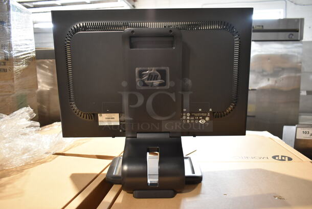 29 Boxes of BRAND NEW HP Compaq la2205 Monitors. 29 Times Your Bid! - Image 6 of 9