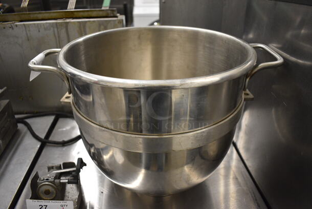 Stainless Steel Commercial 30 Quart Dough Mixer Bowl. 20.5x15x14