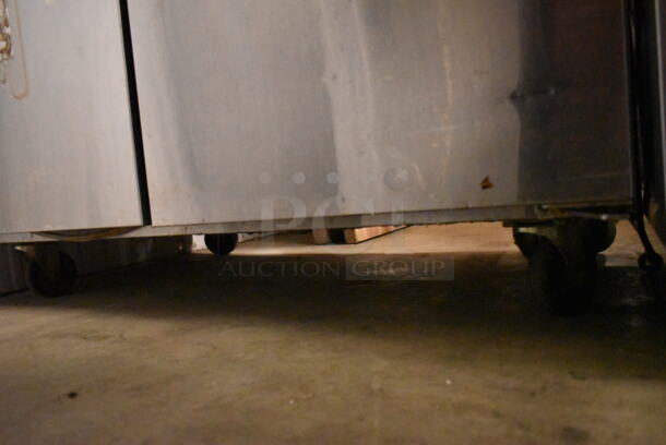 Avantco 178SCL2 Stainless Steel Commercial Sandwich Salad Prep Table Bain Marie Mega Top on Commercial Casters. 115 Volts, 1 Phase. Tested and Powers On But Does Not Get Cold
 - Image 5 of 8