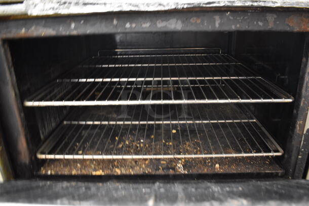 Imperial Stainless Steel Commercial Natural Gas Powered 10 Burner Range w/ 2 Ovens, Over Shelf and Back Splash on Commercial Casters. 60x32x56 - Image 5 of 7