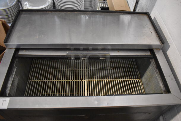 True T-36-GC Stainless Steel Commercial Back Bar Bottle Cooler w/ Sliding Lid. 115 Volts, 1 Phase. 37x27x33. Tested and Powers On But Does Not Get Cold - Image 5 of 7