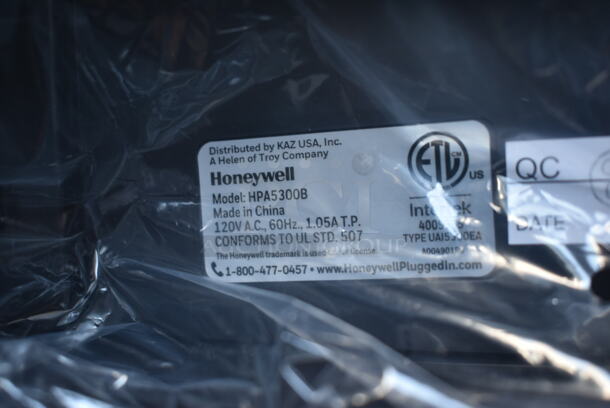 BRNAD NEW IN BOX! Honeywell HPA5300B InSight HEPA Air Purifier. 120 Volts, 1 Phase. - Image 5 of 5