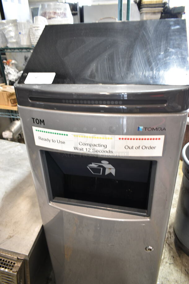 Tom Tomra 4901040-00 Gray Metal Trash Compactor. 100-240 Volts, 1 Phase.  - Image 3 of 4