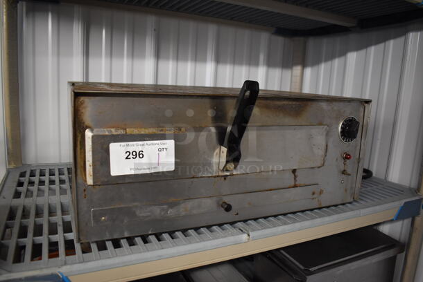 Wisco JJ560 Stainless Steel Commercial Countertop Electric Powered Pizza Oven. 120 Volts, 1 Phase. 24x21x11 - Image 3 of 6