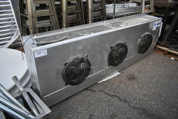 Russell FL36-135E-D Metal Commercial Evaporator. 208/230 Volts, 1 Phase.  - Image 1 of 7