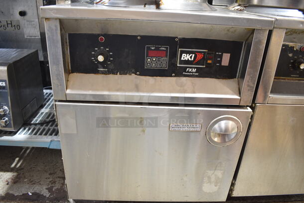 BKI FKM-F Stainless Steel Commercial Floor Style Pressure Fryer on Commercial Casters. 208 Volts, 3 Phase.  - Image 2 of 7