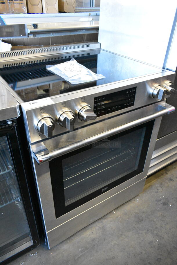 BRAND NEW SCRATCH AND DENT! 2022 Beko SLER30530SS Stainless Steel Electric Powered 4 Burner Range w/ Oven. 208-240 Volts, 1 Phase.  - Image 2 of 12