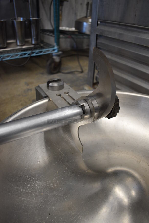 Hobart 8131 D Metal Commercial Countertop Buffalo Chopper w/ S Blade. 208 Volts, 3 Phase. 32x24x17.5 - Image 7 of 10