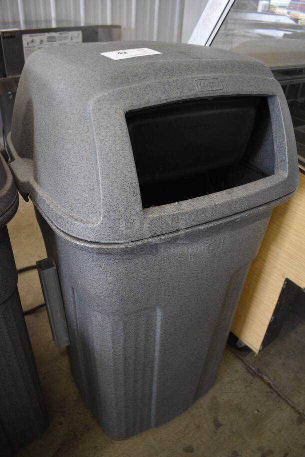 Toter Gray Poly Trash Can Shell w/ Lid. 25x25x43 - Image 2 of 5
