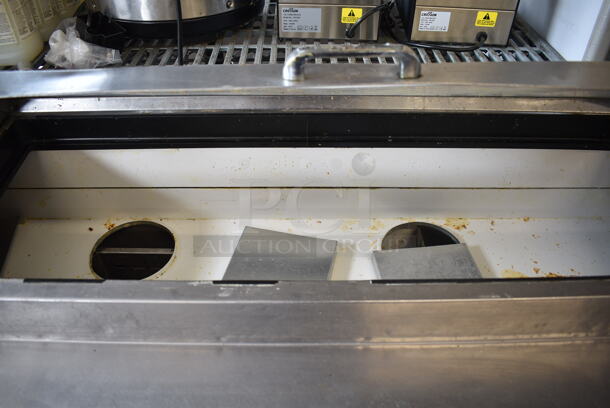 True TPP-93D-6 Stainless Steel Commercial Pizza Prep Table w/ 6 Drawers on Commercial Casters. 115 Volts, 1 Phase. Tested and Working! - Image 4 of 12