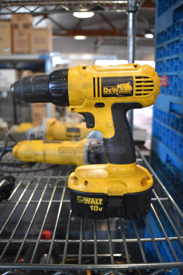 ALL ONE MONEY! Tier Lot of Various Tools Including Rigid R3001 Saw, Rigid R860052 Drill, Rigid Battery Charger, Ramset MasterShot Fastener, Ryobi P246 Series D Multi Tool, DeWalt DW9099 Drill, DeWalt Battery and Charger, DeWalt DWE4011 Angle Grinder, DeWalt D28402 Angle Grinder. - Image 12 of 12