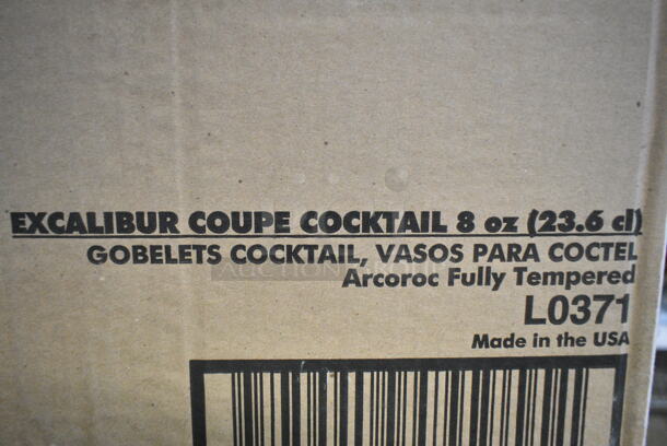 Box of 24 BRAND NEW SCRATCH AND DENT! Arcoroc Cocktail 8 oz Glasses - Image 5 of 5