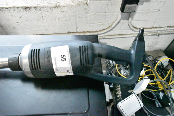 AvaMix 928ISB14 Commercial Immersion Blender. 120 Volts, 1 Phase. Tested and Working But Appears to Need a New Stick - Image 3 of 5