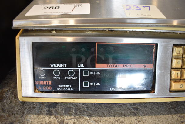 Kubota Model LA-230 Metal Commercial Countertop 30 Pound Capacity Food Portioning Scale. 15x15x7. Tested and Working! - Image 3 of 3