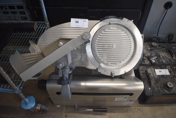 2019 Globe 4913N-1 Stainless Steel Commercial Countertop Automatic Meat Slicer. 115 Volts, 1 Phase. 28x24x27. Tested and Working!