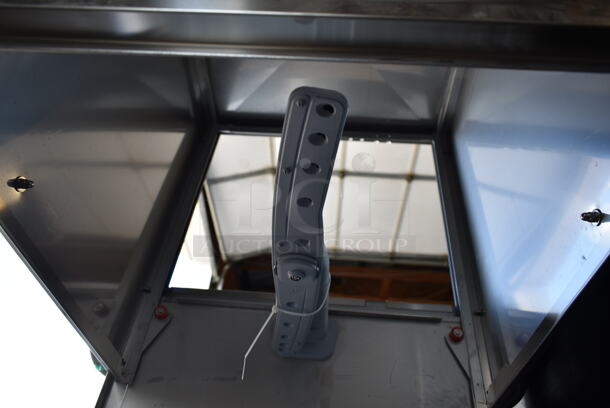 BRAND NEW SCRATCH AND DENT! Hobart EDH Stainless Steel Commercial Straight Pass Through Dishwasher. 208/240 Volts, 3 Phase.  - Image 5 of 10