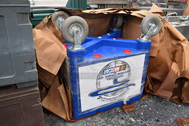 Blue Poly Portable Ice Bin on Casters. 33x27x38 - Image 3 of 4