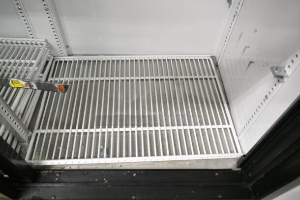 2017 True GDM-41SL-48-HC-LD Metal Commercial 2 Door Reach In Cooler Merchandiser w/ Poly Coated Racks. 115 Volts, 1 Phase. Tested and Working! - Image 5 of 6