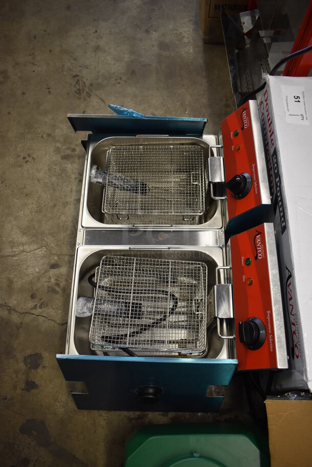 BRAND NEW IN BOX! Avantco 177F102 Stainless Steel Commercial Countertop Electric Powered 2 Bay Fryer w/ 2 Metal Baskets and 2 Lids. 24x16.5x12 - Image 3 of 7