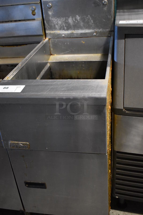 Pitco Frialator SG14 Stainless Steel Commercial Floor Style Natural Gas Powered Deep Fat Fryer. 110,000 BTU. 16x34x53 - Image 3 of 6