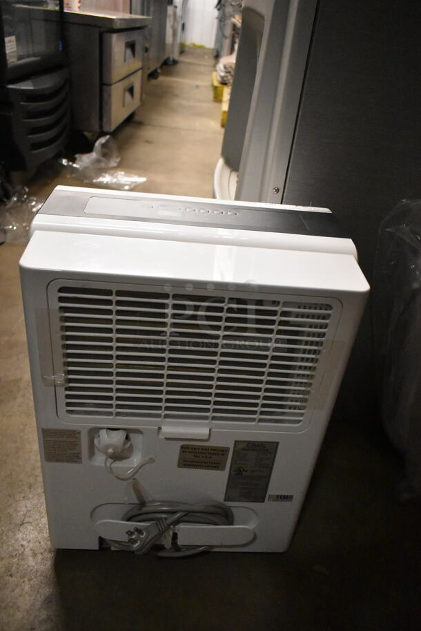 BRAND NEW SCRATCH AND DENT! Arctic King MDCDP-45AEN1-BB0 45 Pint Energy Star Direct Drain Dehumidifier. 115 Volts, 1 Phase. Tested and Working! - Image 5 of 6