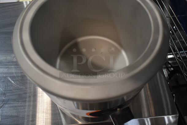 BRAND NEW SCRATCH AND DENT! 2024 Nemco 6100A Stainless Steel Commercial Countertop Soup Kettle Food Warmer Rethermalizer. No Drop In, Lid or Ladle Shown In Gallery. 120 Volts, 1 Phase. Tested and Working! - Image 3 of 4