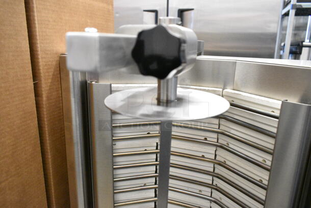 BRAND NEW SCRATCH AND DENT! Visvardis DE 3A Stainless Steel 90 Lb Electric Gyro Machine. 208-240 Volts.  - Image 9 of 11